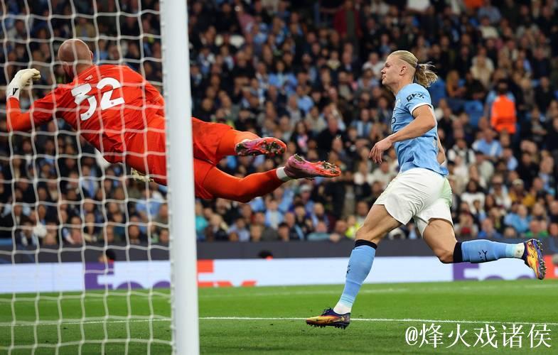 哈兰德欧冠轰50球+逼红牌 曼城2-0胜十人那不勒斯 哈兰德欧冠轰50球+逼红牌 曼城2-0胜十人那不勒斯
