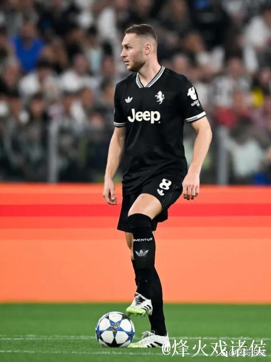 欧冠-弗拉霍维奇两球一助凯利救主 尤文主场4-4激战多特 欧冠-弗拉霍维奇两球一助凯利救主 尤文主场4-4激战多特