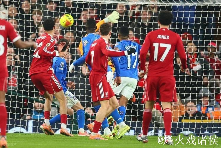 维尔茨乌龙助攻范戴克失误送分 利物浦1-1憾平桑德兰